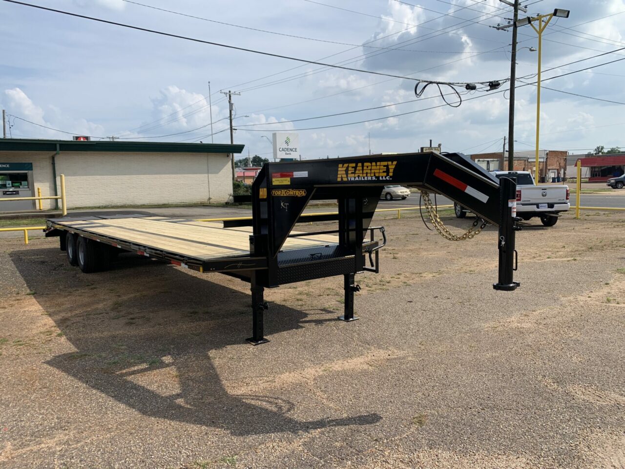 32' gooseneck flatbed "12000 # axles" - Pearman Trailer Sales | Alto, TX